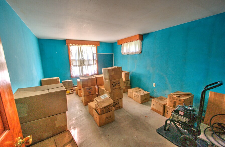 More Photos Of 167 Route 191, Cresco General Retail For Lease