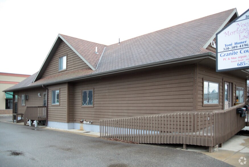 More Photos Of 22 3rd Ave S, Cold Spring Coworking Space