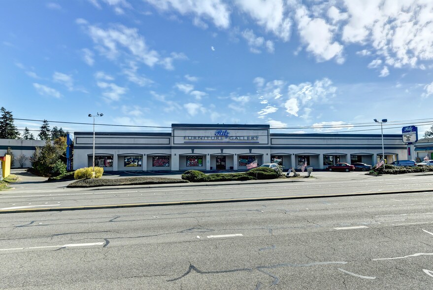 More Photos Of 20423 Highway 99, Lynnwood Freestanding For Sale