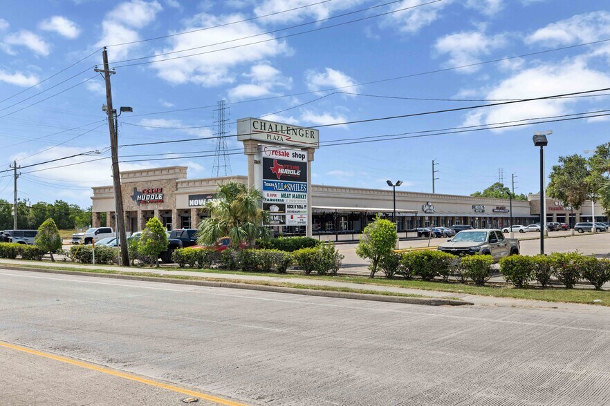 More Photos Of 803 E NASA Rd 1, Webster Unknown For Lease