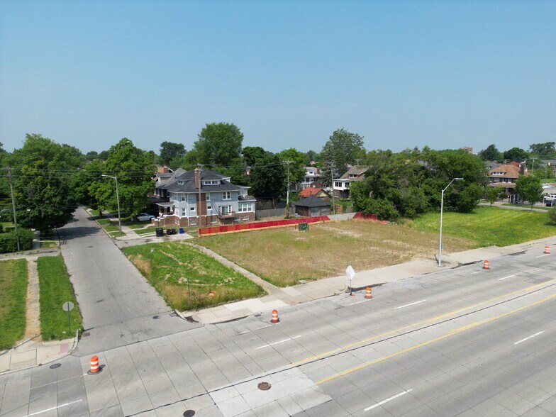 More Photos Of 11501 Woodward Ave, Detroit Land For Lease