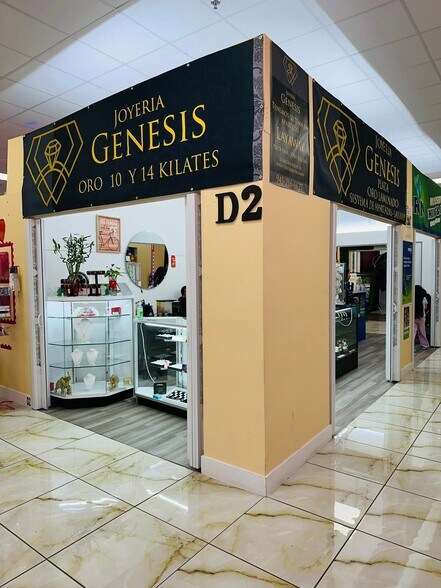 More Photos Of 2918 S Jupiter Rd, Garland Distribution For Lease