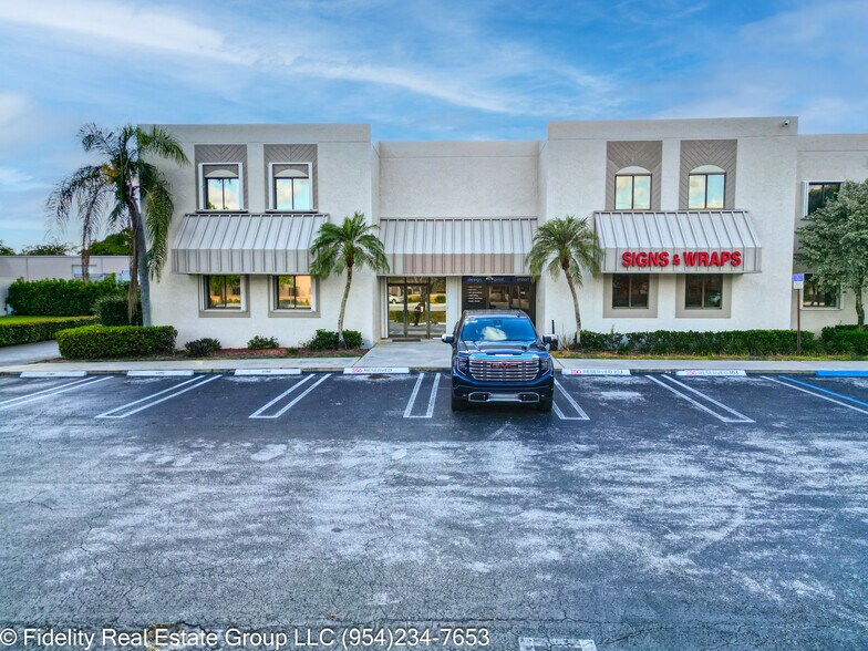 More Photos Of 3650 Coral Ridge Dr, Coral Springs Light Manufacturing For Sale
