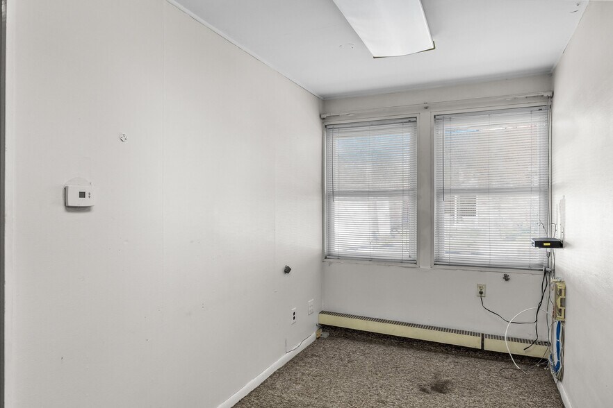 More Photos Of 122 Haddon Ave, Collingswood Office For Sale