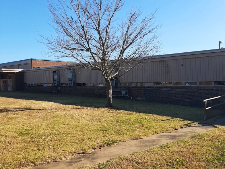 More Photos Of 1401 E Cherokee Ave, Mcalester Schools For Sale