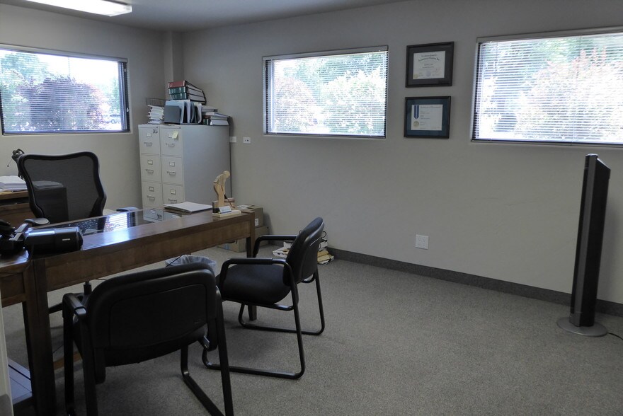 More Photos Of 132 E 5th St, Delta Office For Lease