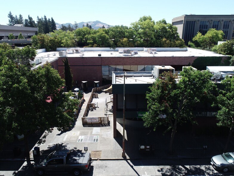 More Photos Of 620 3rd St, Santa Rosa Movie Theatre For Sale