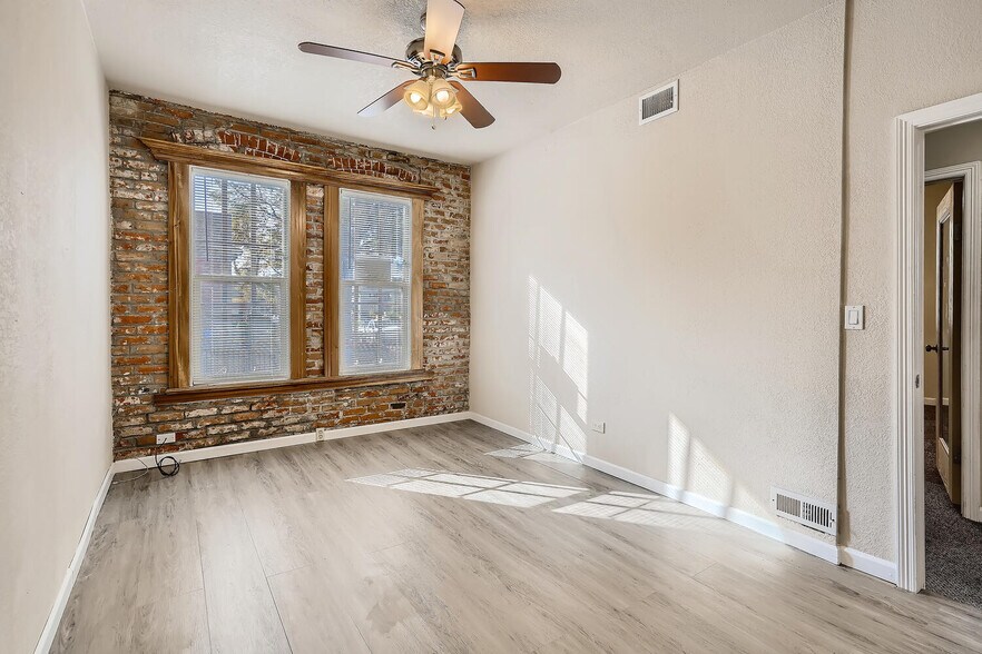 More Photos Of 5900-5910 E Colfax Ave, Denver Storefront Retail Office For Lease