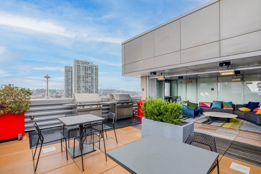 More Photos Of 2105 5th Ave, Seattle Apartments For Lease