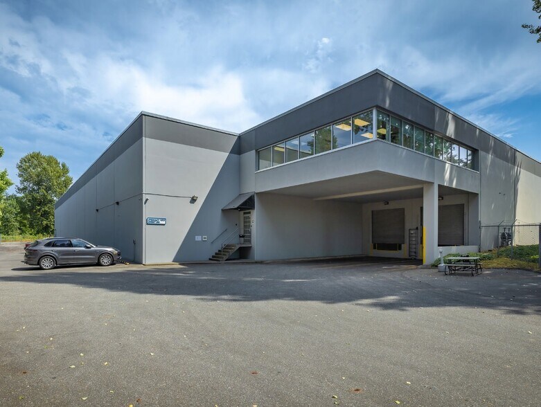 More Photos Of 61-63 Glacier St, Coquitlam Warehouse For Sale