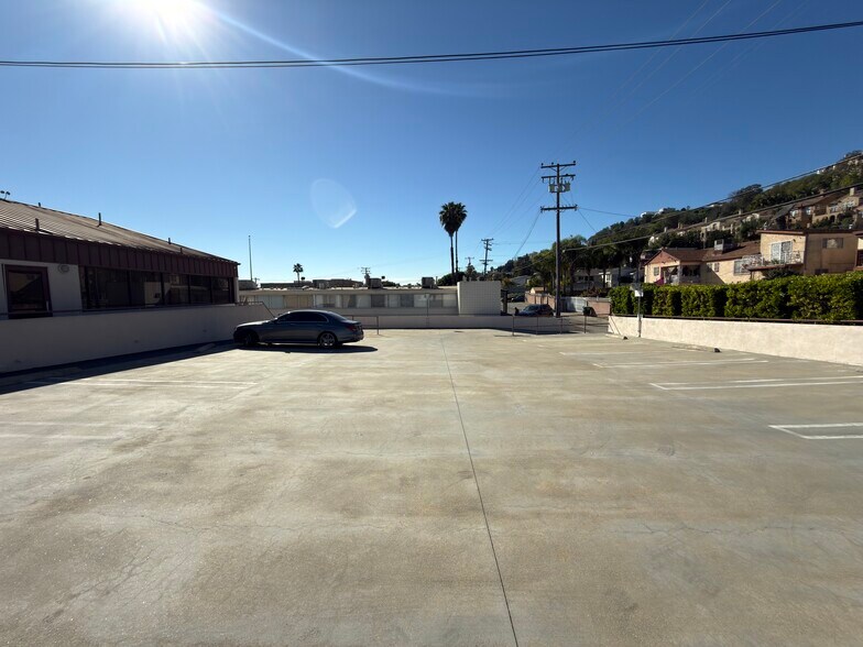 More Photos Of 809 S Atlantic Blvd, Monterey Park Office For Sale