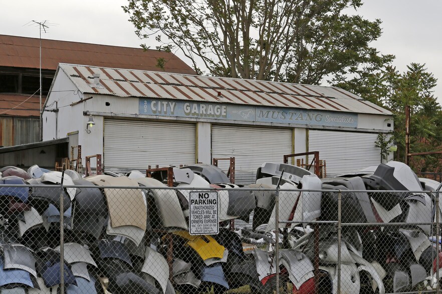 Primary Photo Of 305 Ahern St, Sacramento Service For Lease