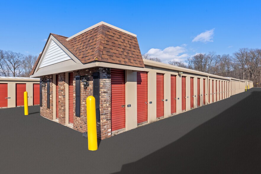 More Photos Of 1078 Route 9, Fishkill Self Storage For Lease