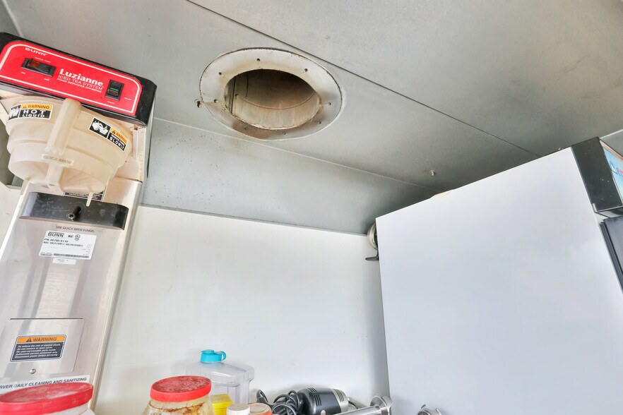 More Photos Of 114 Central Ave, Lake Wales Freestanding For Sale