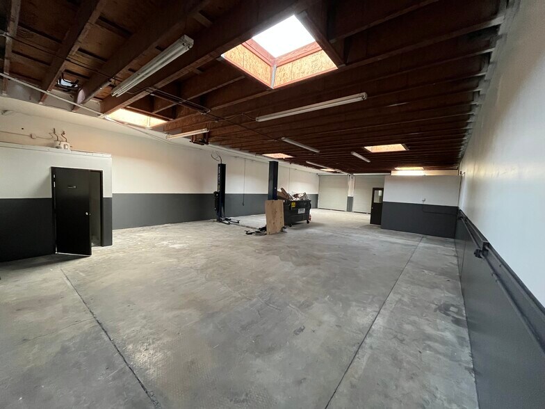 More Photos Of 8724-8728 8th St, Rancho Cucamonga Unknown For Lease