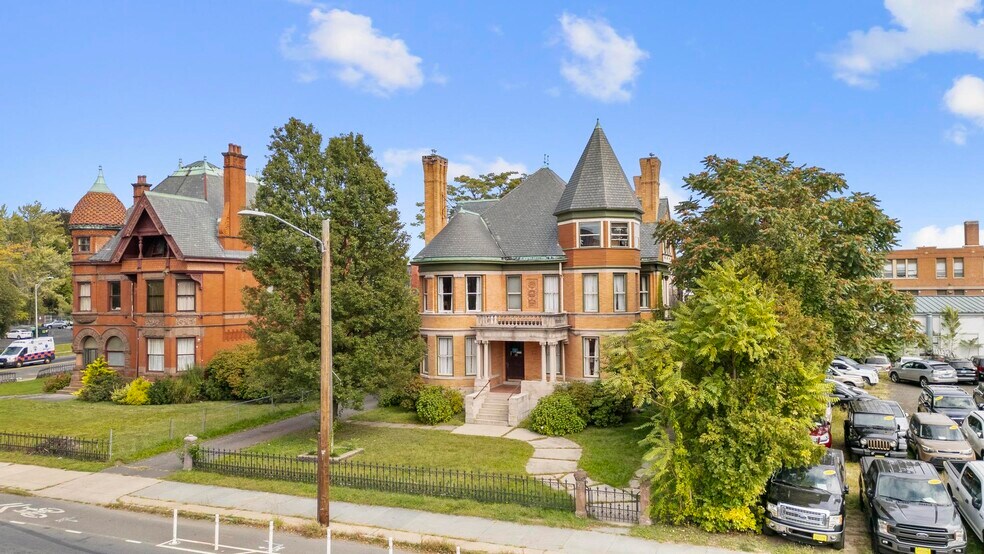 Primary Photo Of 4 Wethersfield Ave, Hartford Loft Creative Space For Sale