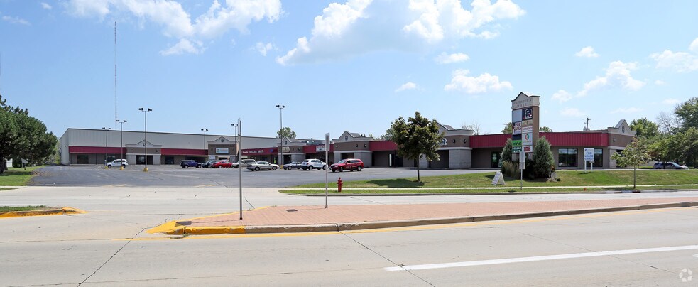 More Photos Of 3319-3321 S Business Dr, Sheboygan Unknown For Lease