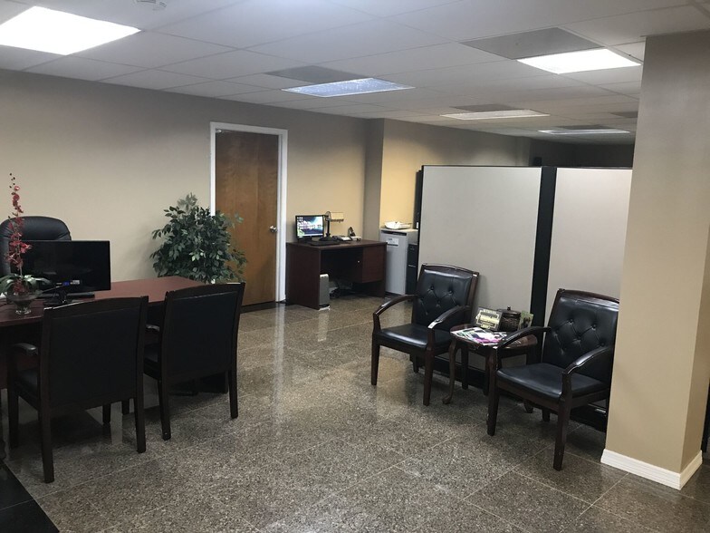 More Photos Of 1385 W State Road 434, Longwood Medical For Lease
