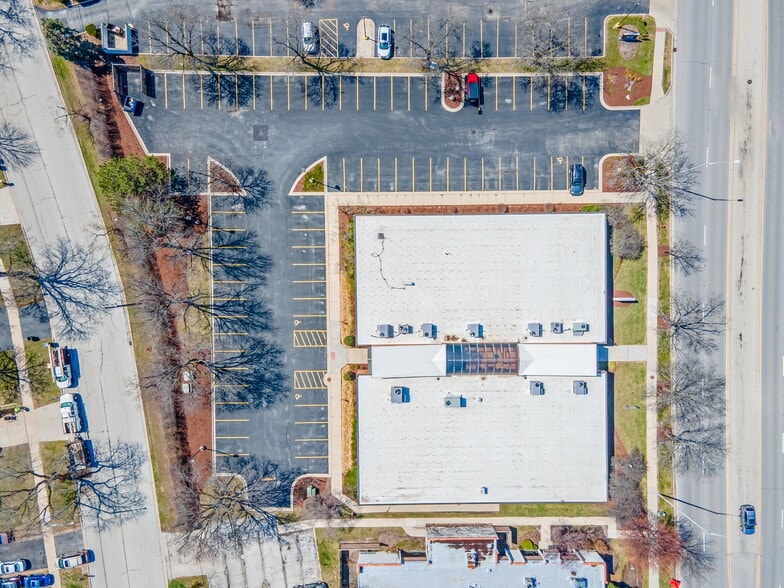 More Photos Of 505 E Golf Rd, Arlington Heights Office For Sale