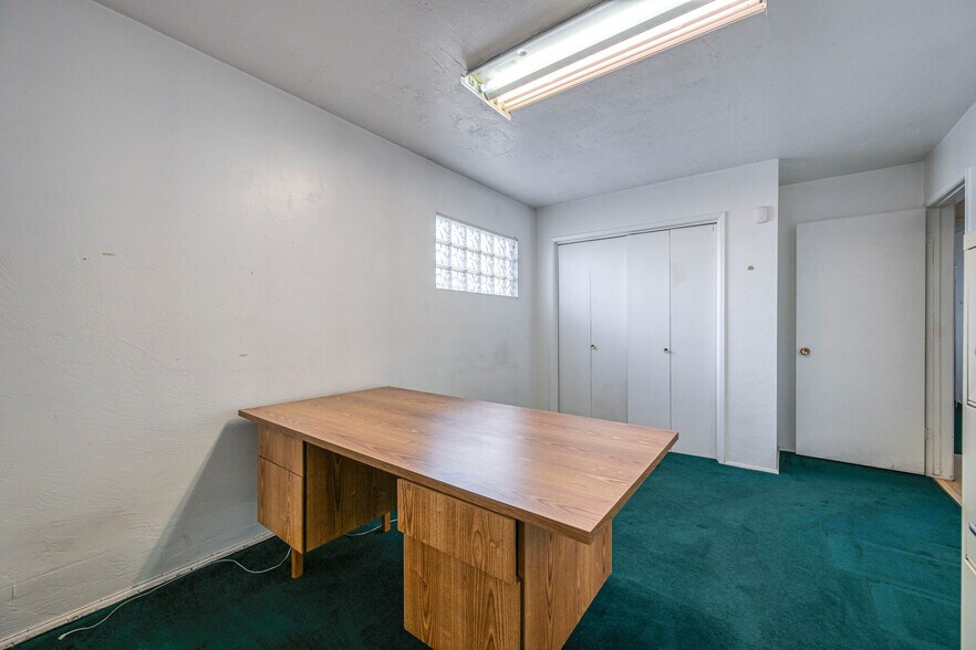 More Photos Of 1920 S Maryland Pky, Las Vegas Office Residential For Sale