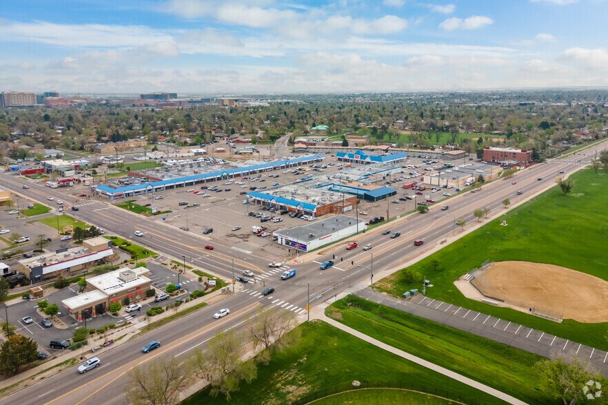 More Photos Of 690 Peoria St, Aurora Office For Lease