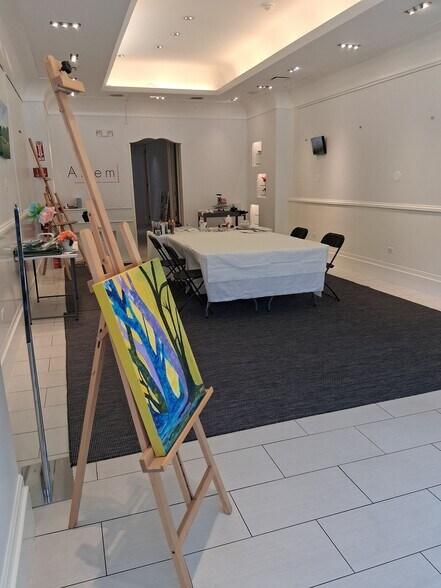 More Photos Of 1623-1625 Sherman Ave, Evanston General Retail For Lease