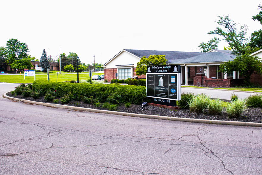 Primary Photo Of 34-38 Triangle Park Dr, Cincinnati Loft Creative Space For Lease