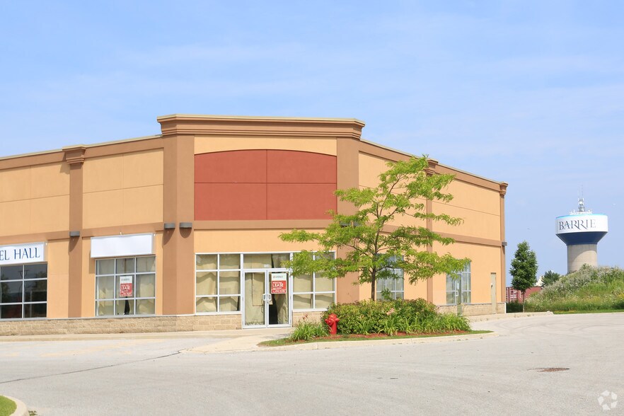 More Photos Of 133 Mapleview Dr, Barrie Daycare Center For Lease