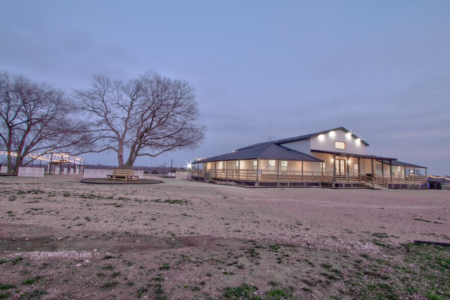 More Photos Of 550 County Road 297, Gainesville Specialty For Sale