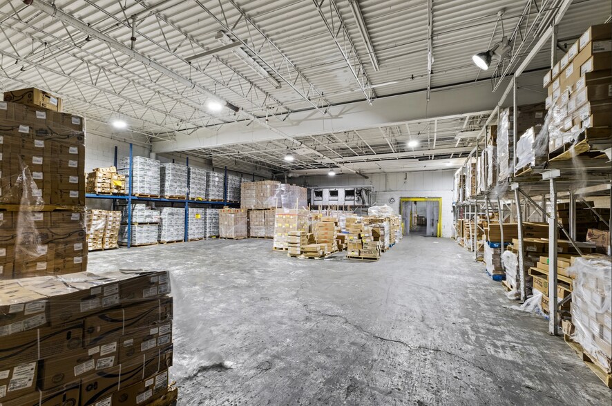 More Photos Of 1601 E 4th Ave, El Paso Industrial For Sale