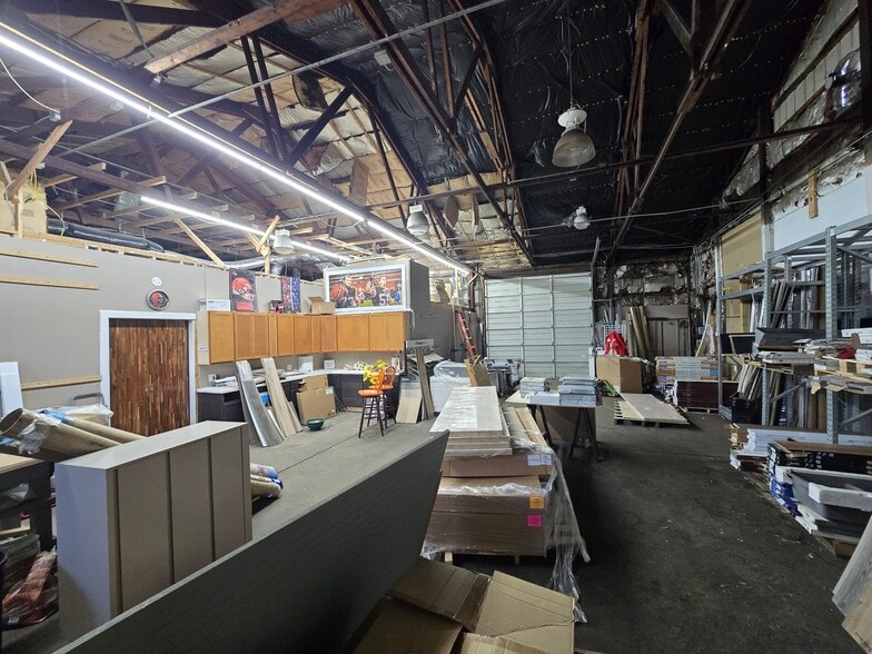 More Photos Of 9040 State Rt 14, Streetsboro Auto Repair For Sale