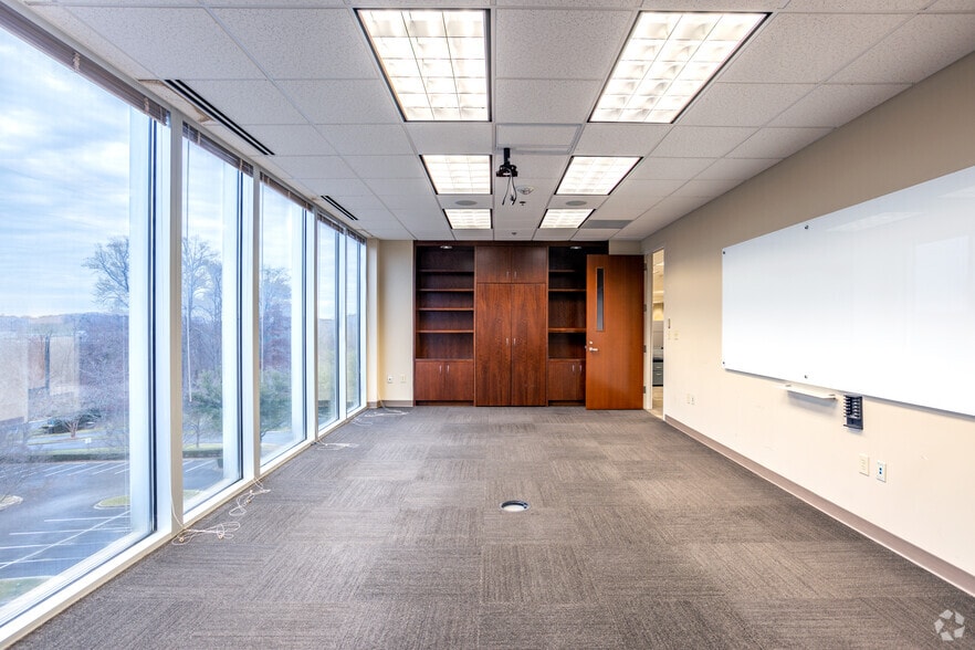 Photo of 4th Floor Ste 450