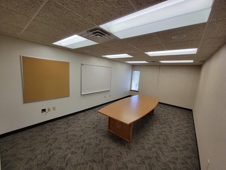 More Photos Of 4205 State St, Bismarck Medical For Sale