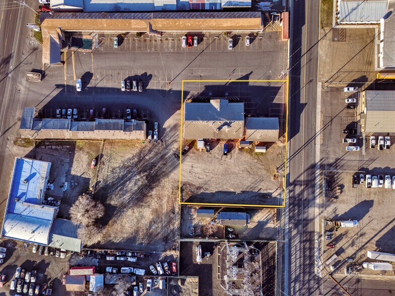More Photos Of 410 Yakima Valley Hwy, Sunnyside General Retail For Sale