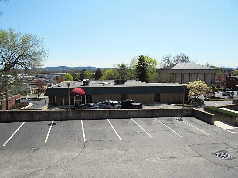 More Photos Of 1300 Market St, Lemoyne Office For Sale