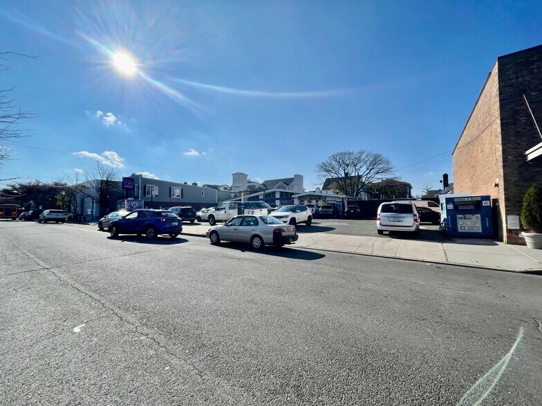 More Photos Of 441 Beach 129th St, Rockaway Park Service Station For Sale