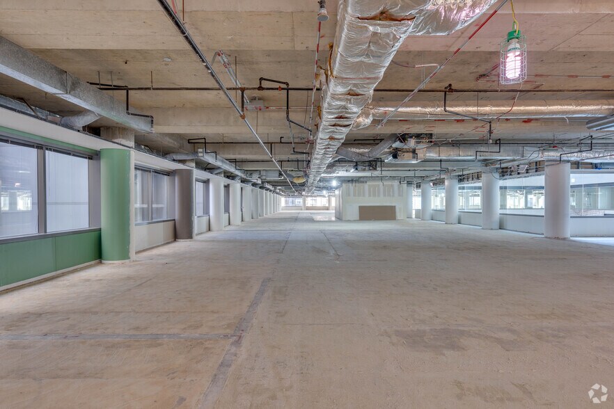 Photo of 17th Floor Ste 1700