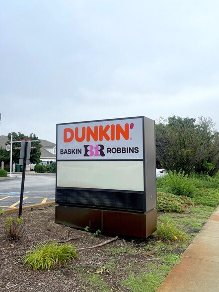 More Photos Of 9500-9502 179th St, Tinley Park Freestanding For Lease