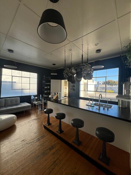 More Photos Of 759-761 Clementina St, San Francisco Loft Creative Space For Sale