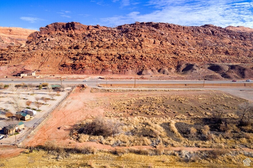 More Photos Of 1619 N Riverview Dr, Moab Land For Sale