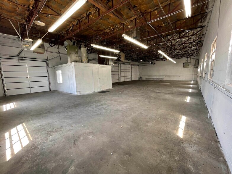 More Photos Of 1990 Wall Ave, Ogden Warehouse For Lease