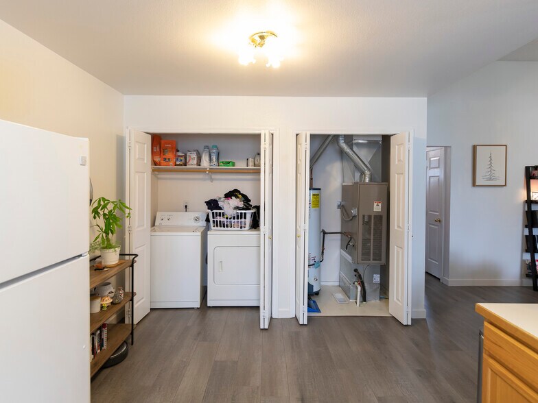 More Photos Of 1163-1165 NW Dogwood Cir, Mountain Home Specialty For Sale
