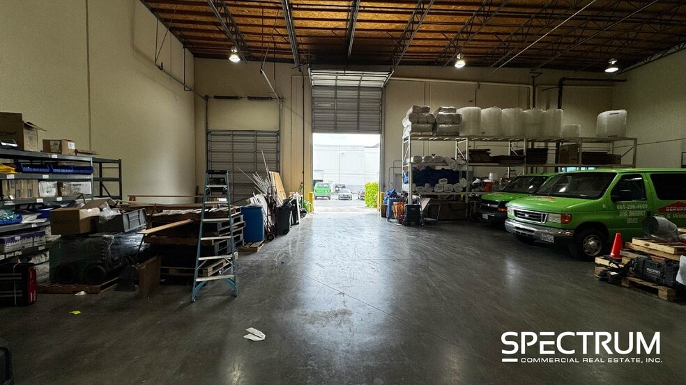 More Photos Of 29059 The Old Rd, Valencia Warehouse For Lease