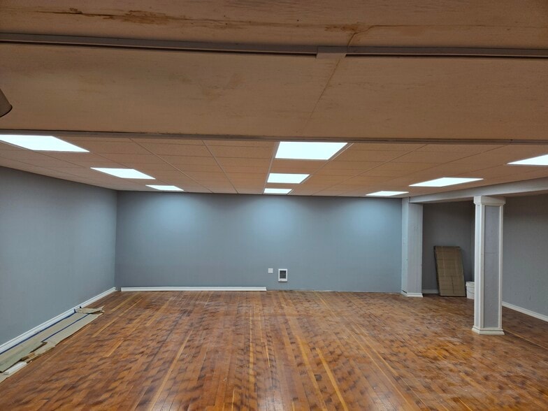 More Photos Of 512 1st St, La Conner Restaurant For Lease