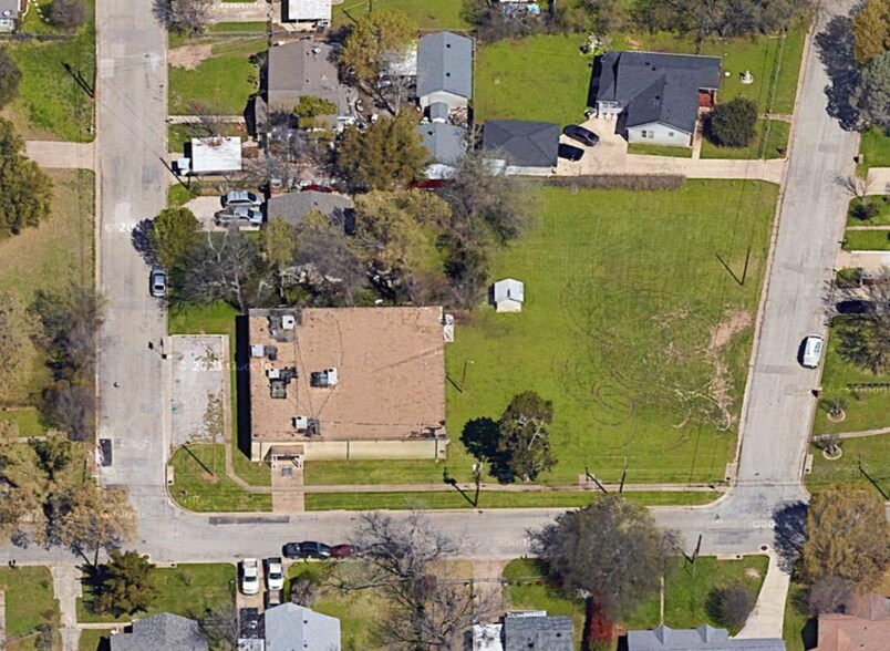 Primary Photo Of 5550 Baylor Ave, River Oaks Land For Sale