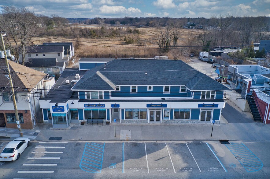 Primary Photo Of 14 Bayville Ave, Bayville General Retail For Sale