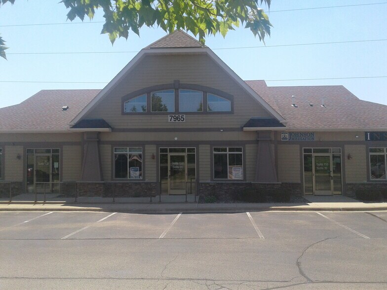 More Photos Of 7965 Stone Creek Dr, Chanhassen Office For Sale