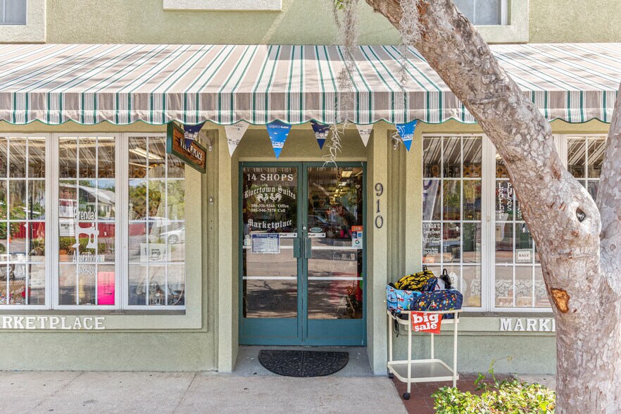 More Photos Of 910 St Johns Ave, Palatka Storefront Retail Residential For Sale