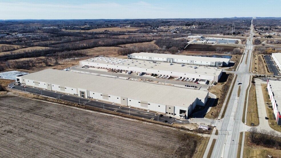 More Photos Of N128W20943 Holy Hill Rd, Germantown Unknown For Lease