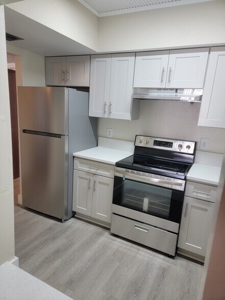 More Photos Of 1029 7th Ave E, Bradenton Apartments For Sale